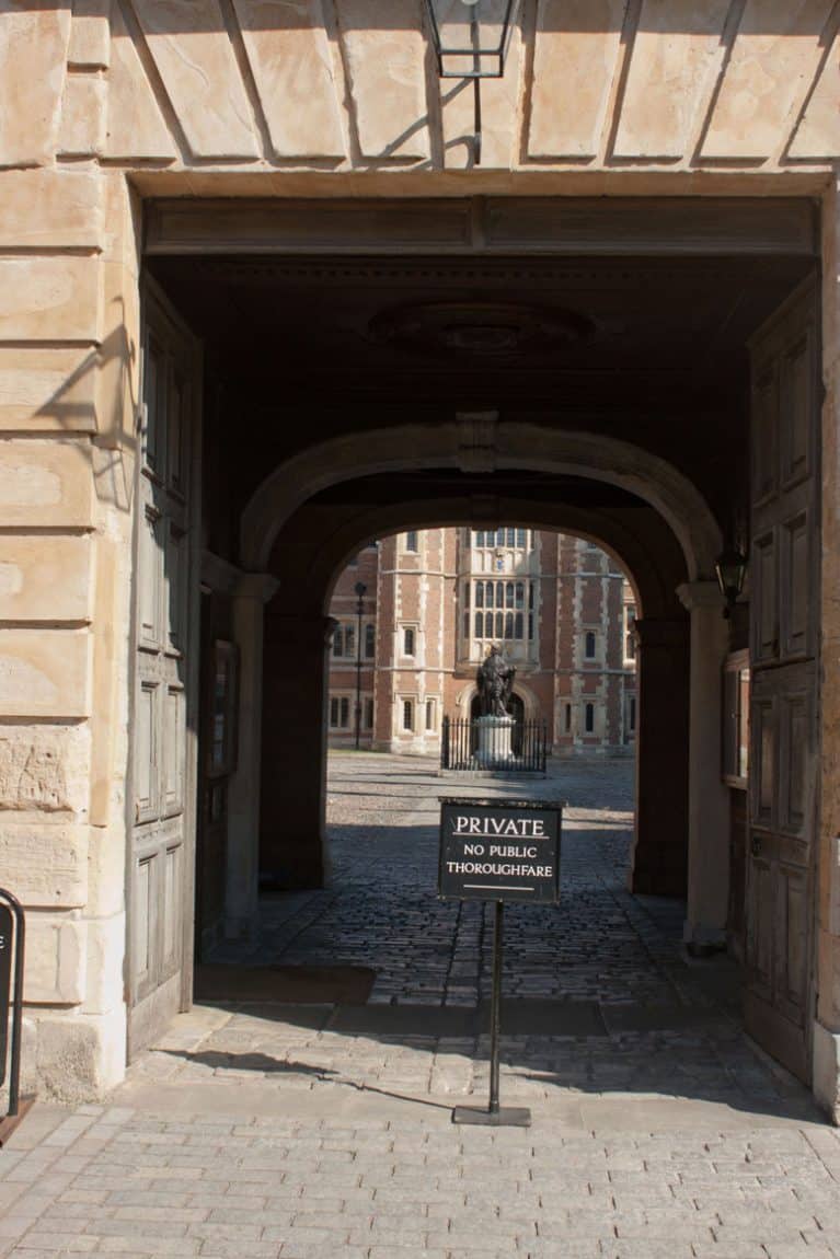 Sign saying closed to visitors by historical building