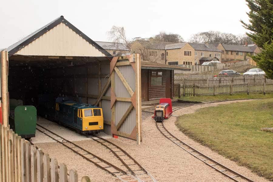 miniature railway