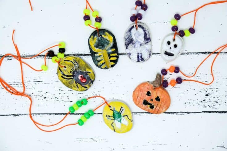 Image for DIY Cheap Halloween Necklace Craft For Kids