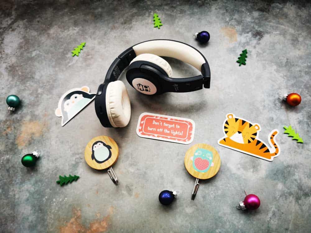 Wireless headphones and various Christmas decorations