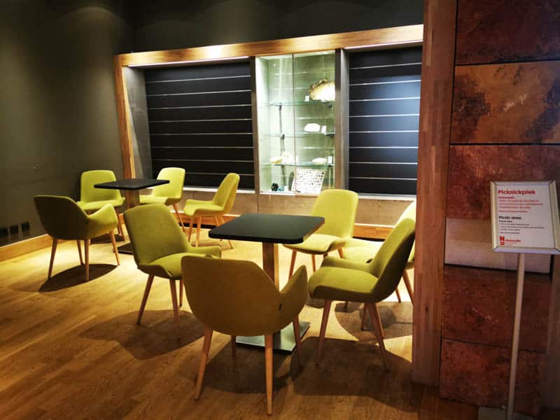 tables and chairs for picnics at Naturalis