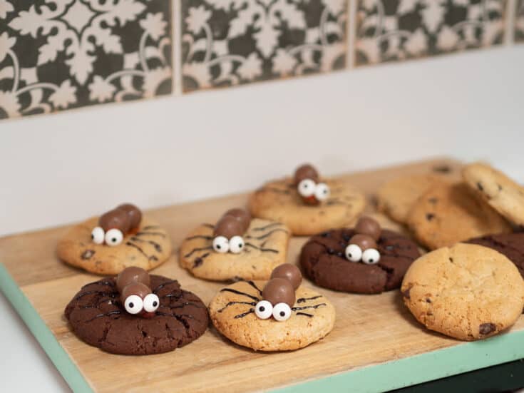 Image for How to make Spider Cookies