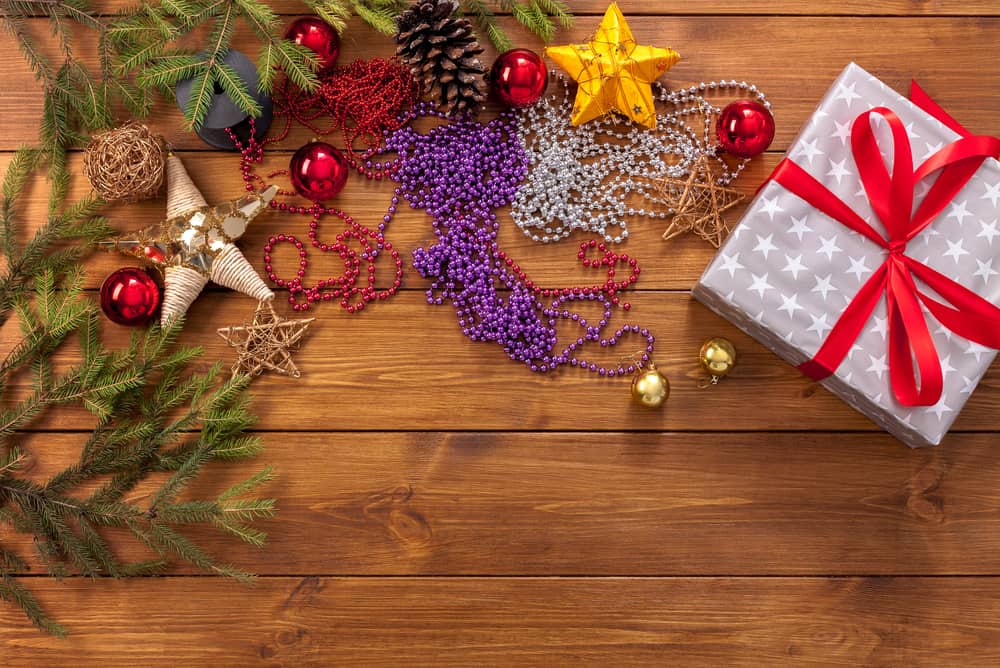 Selection of present decorating bits.